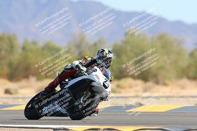 media/Oct-20-2024-CVMA (Sun) [[d4a3dff211]]/Race 12- Formula 40 MW and LW/